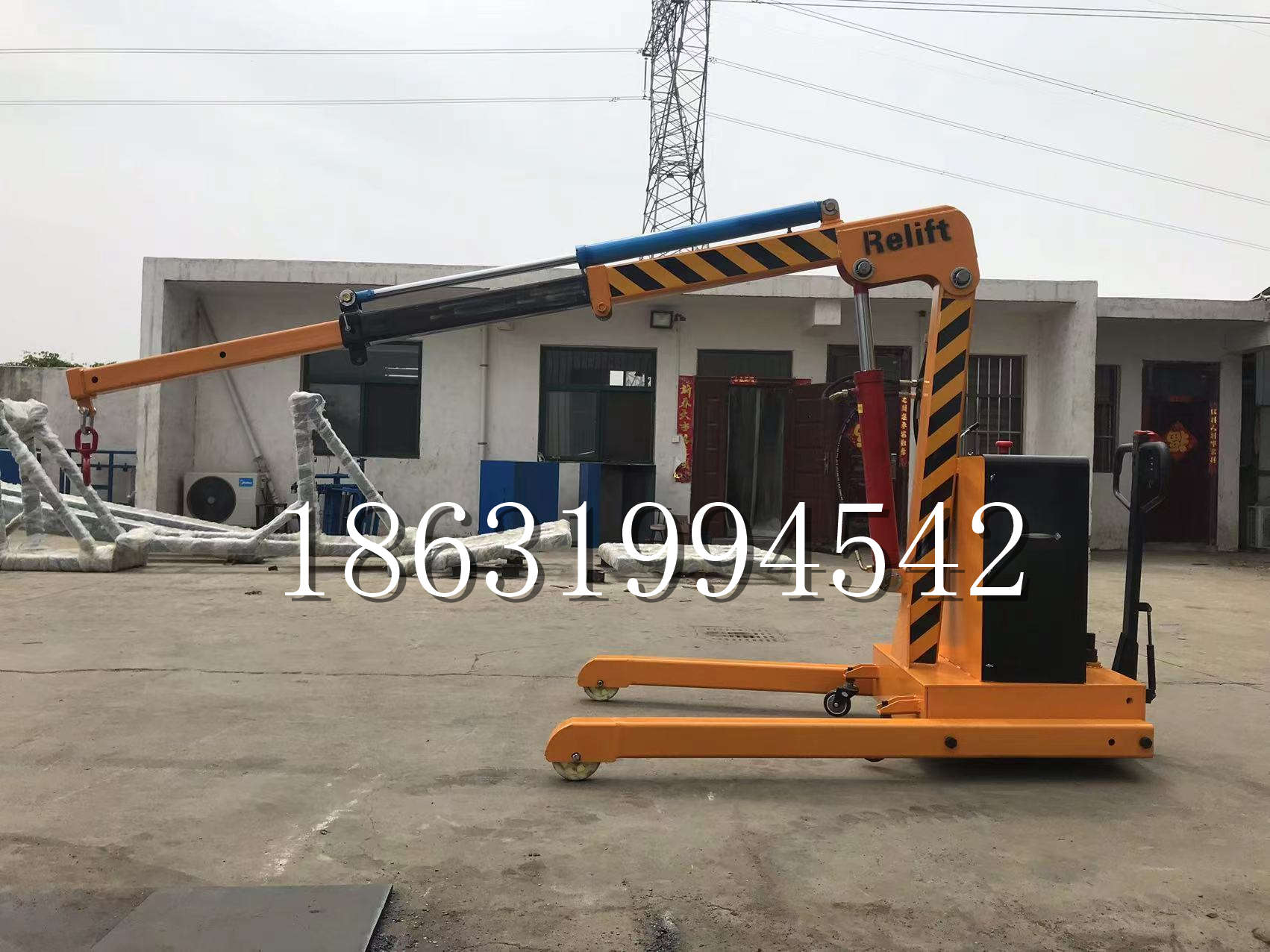 顺义区久征定做3吨三轮随车吊 农用园林绿化移树吊 平板工程用小吊机